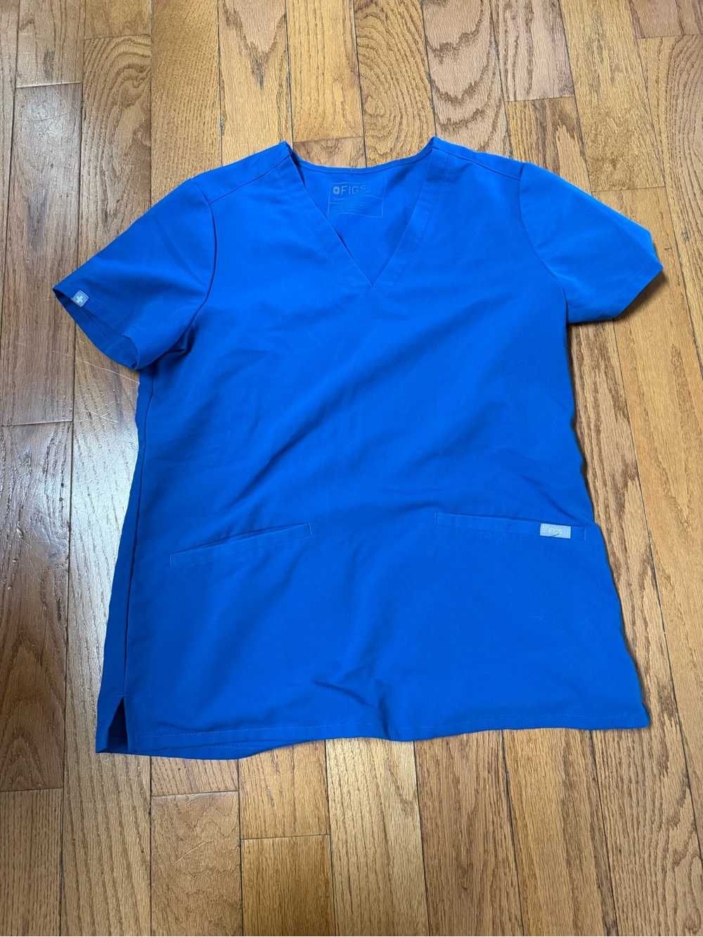 Figs  Scrub Top Small